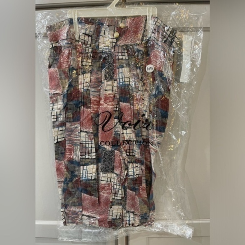 Voir NWT Skirt\Shorts Combo Style woman’s size 16W